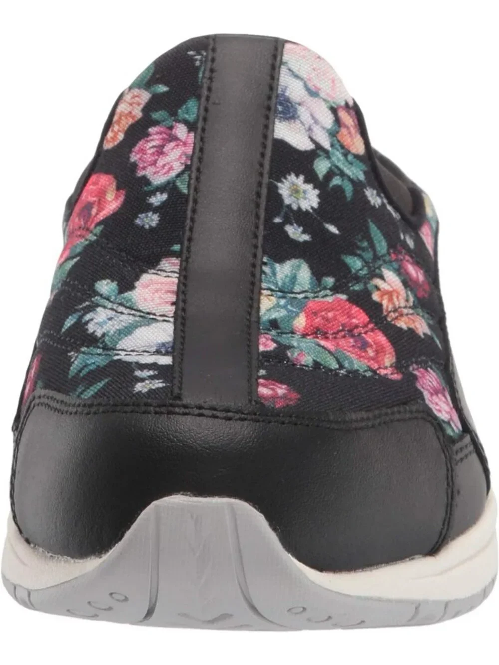 Comfortable Women's Slip-On Travel Shoes | Lightweight & Versatile Footwear